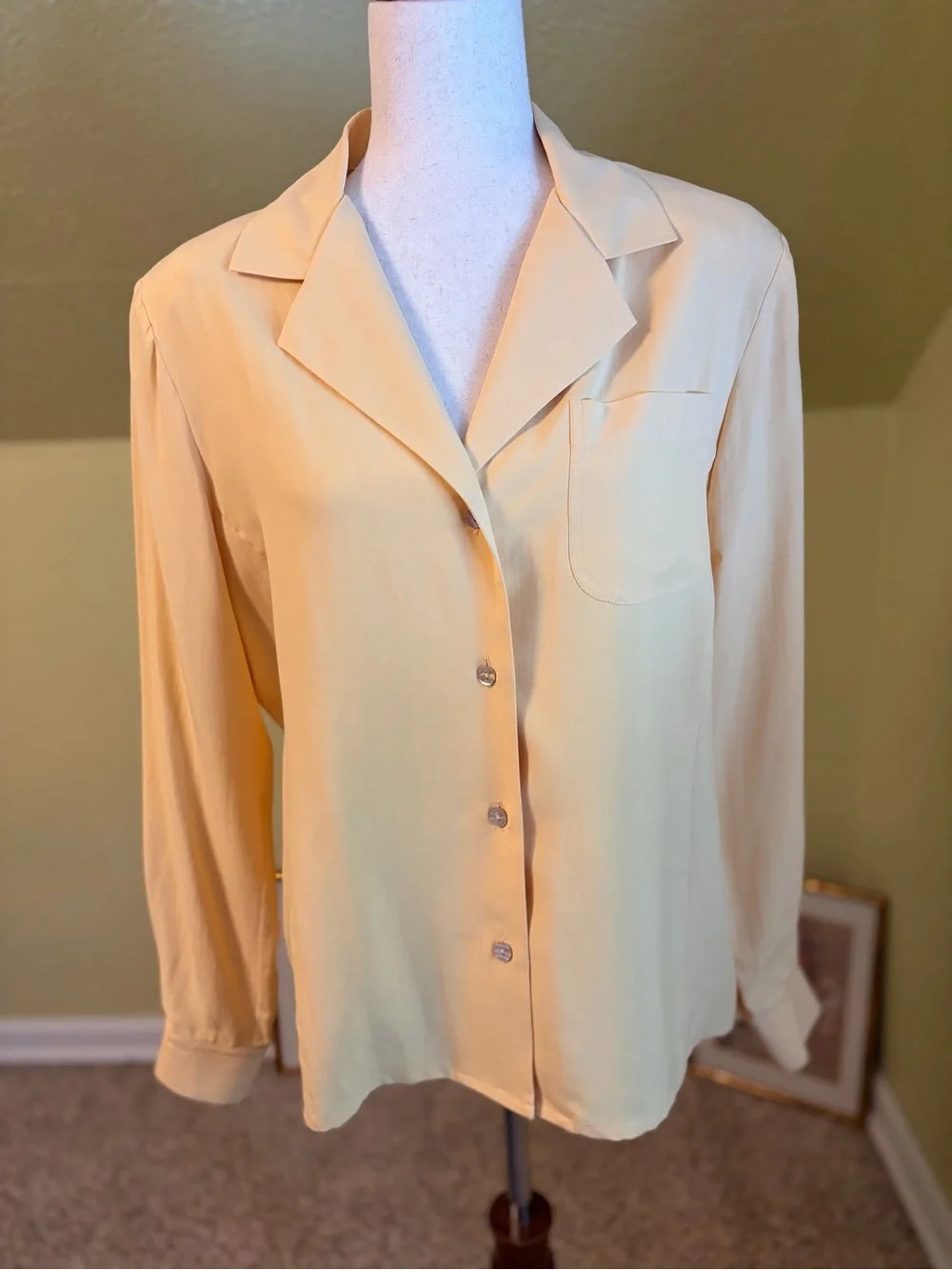 Pristine Deadstock 1990s Alex New York Butter Yellow 100% Silk Blouse Size 12